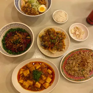 반핀 사진