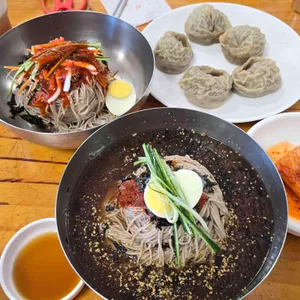 동해막국수 대표 사진