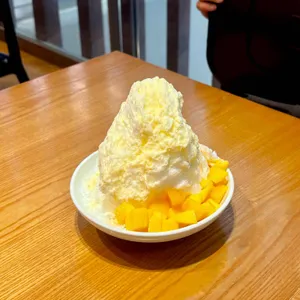 로이즈 사진