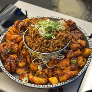 쭈꾸미랩소디 사진