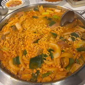 동성로할매부대찌개 사진