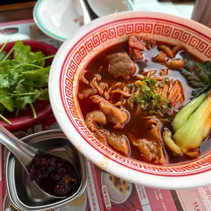 창창 대표 사진