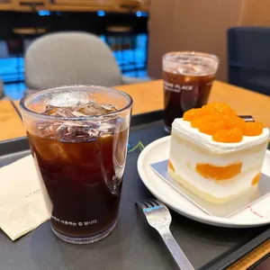 투썸플레이스 대표 사진