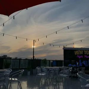 뉴욕야시장 대표 사진