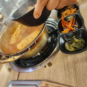 태평생고기김치찌개 사진 1