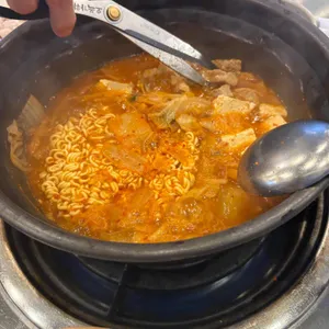 듬박이찌개 리뷰 사진