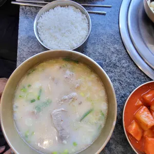 정짓간 돼지국밥 리뷰 사진