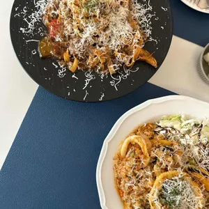 레오스토랑 사진