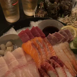이로우 리뷰 사진