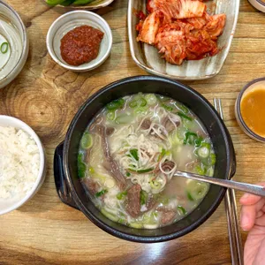 전주장작불곰탕 대표 사진