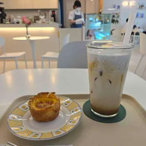 인더시즌 대표 사진