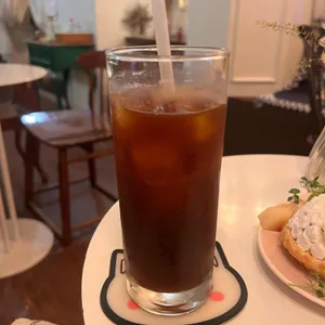 카페 클로이 인 패리스 사진