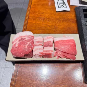 삼산돈 대표 사진