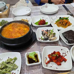삼고정문 사진