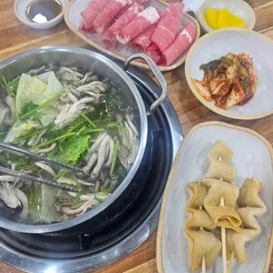 주남얼큰샤브칼국수 사진