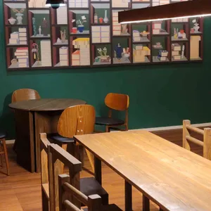 버드 로스터스 리뷰 사진