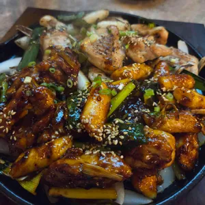 감탄계 숯불치킨 사진