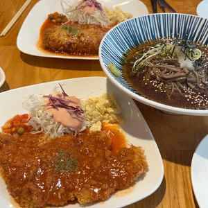 달과6펜스 리뷰 사진