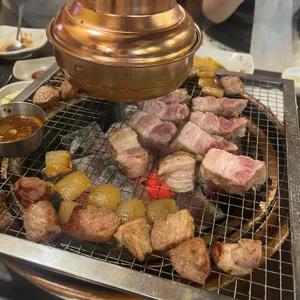 돼지상회 리뷰 사진