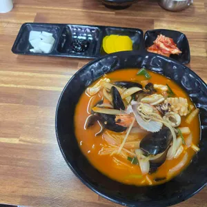 윤가네 바다짬뽕 사진
