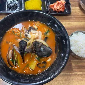 윤가네 바다짬뽕 대표 사진