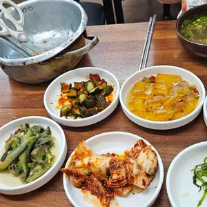 밤나무집 사진