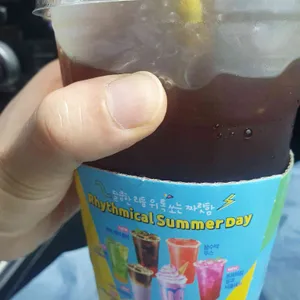 메가엠지씨커피 대표 사진