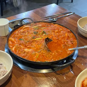 특수부대찌개 대표 사진