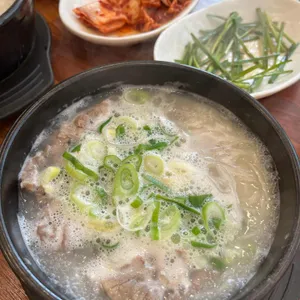 100년 설렁탕 사진