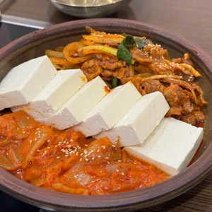 두붓간 사진