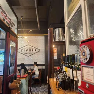 티볼리 리뷰 사진