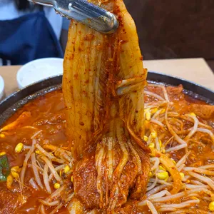 김명태굴국밥솥밥 대표 사진