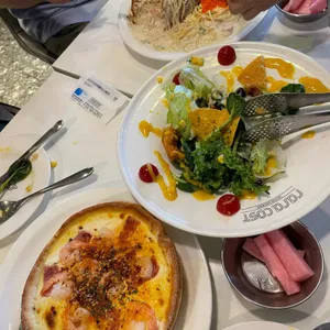 라라코스트 사진