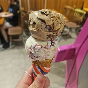 배스킨라빈스 대표 사진