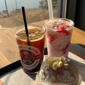 리버브릭 사진 1