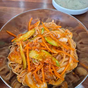 예당비빔국수 사진 1