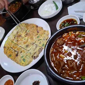 뚱이한우국밥 사진