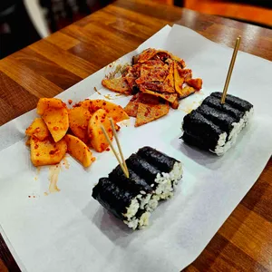 엄마손충무김밥 대표 사진