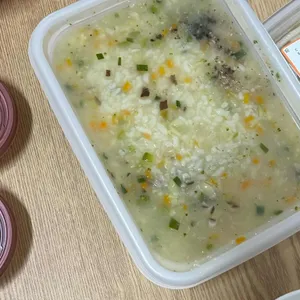 본죽 사진 1