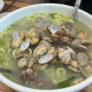 섬나루바지락칼국수 대표 사진