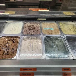 러셔스 스쿱스 사진