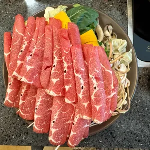 샤랑 대표 사진