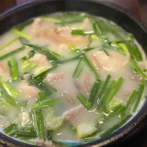 돼지마을 순대국 사진