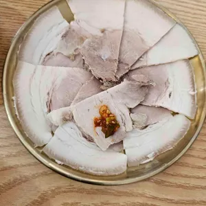 흑담곰탕 사진