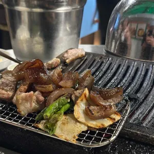 본디 사진