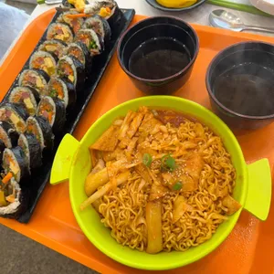 라라김밥 사진