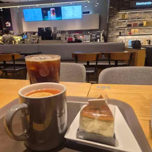 할리스 리뷰 사진