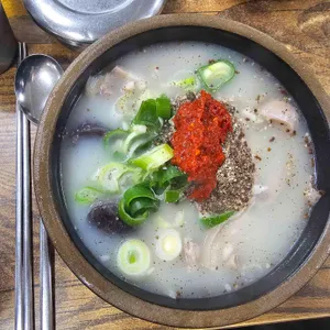 소문난순대국왕족발 사진