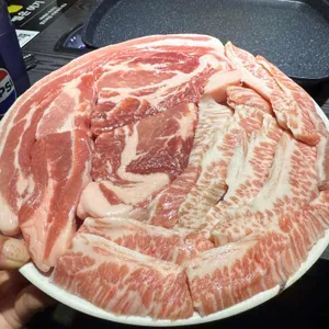 돈우리정육식당 사진 1