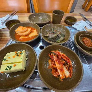 무한리필 청진동감자탕 사진